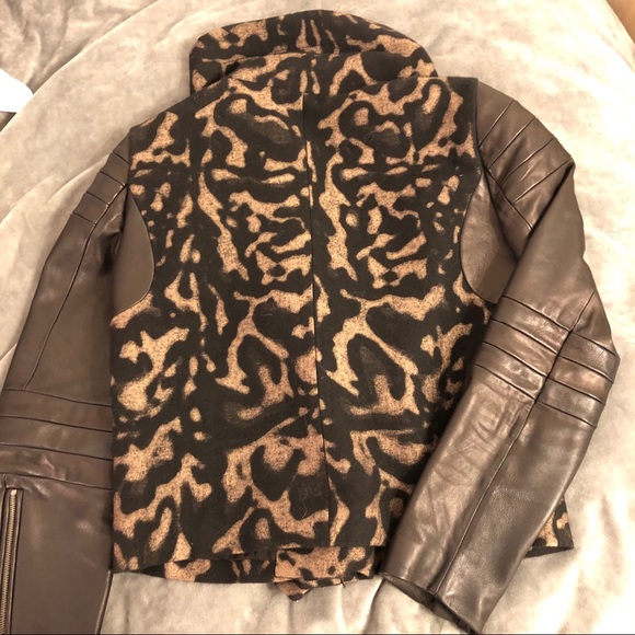 ✨DIANE VON FURSTENBERG JACKET ✨ - Picture 2 of 4